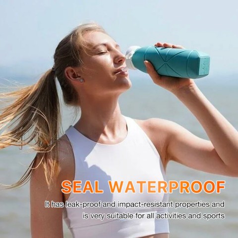 Large capacity folding eco-friendly silicone water bottle